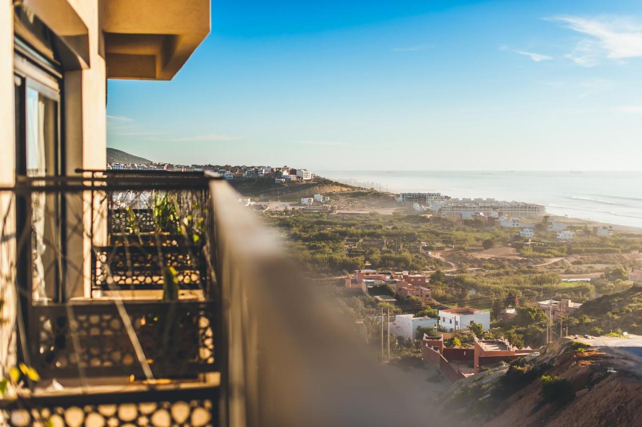 The Yogi Surfer Hotel Тагазут Екстериор снимка
